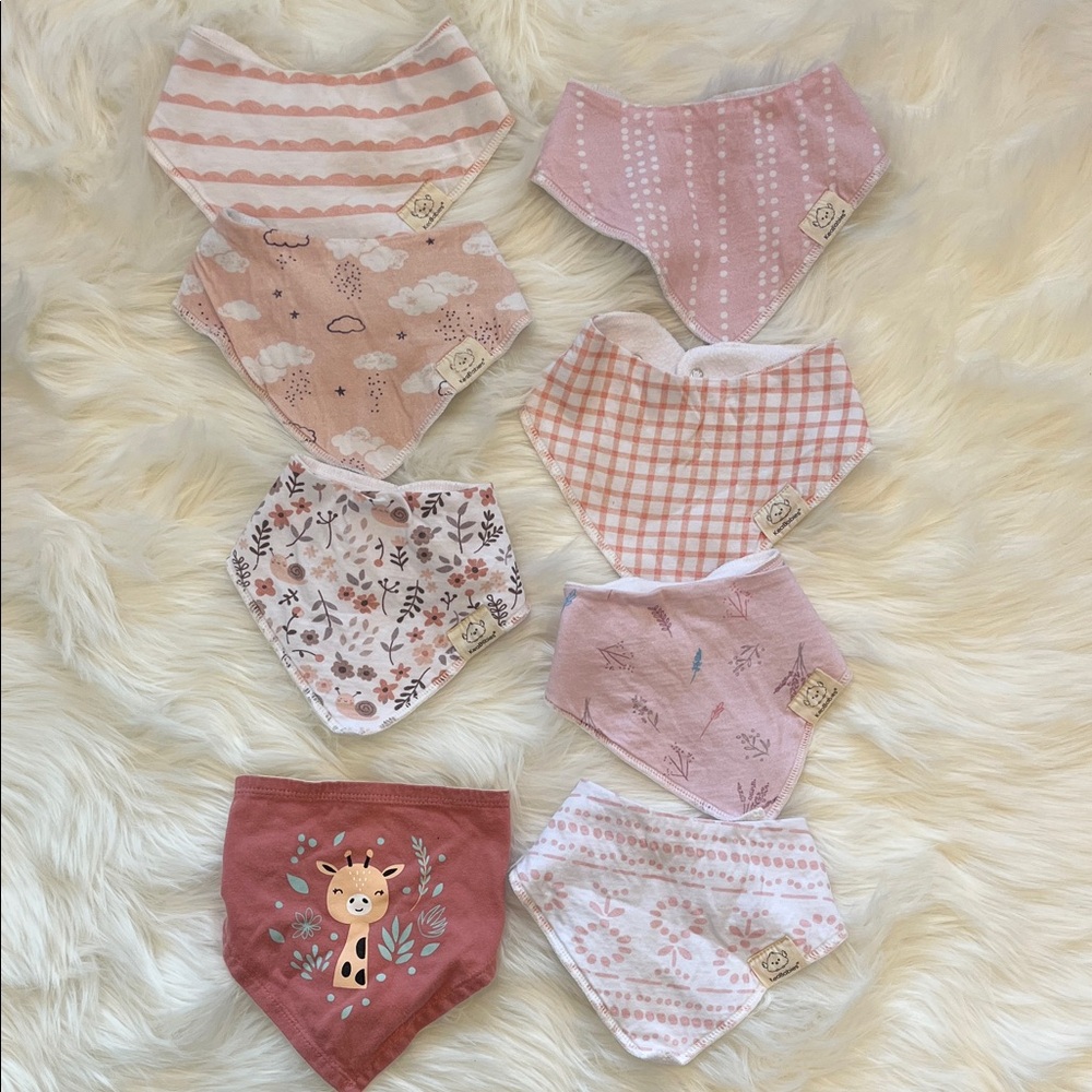 Baby Girl Bow Turban and Bandana Bib Set - Picture 8 of 9